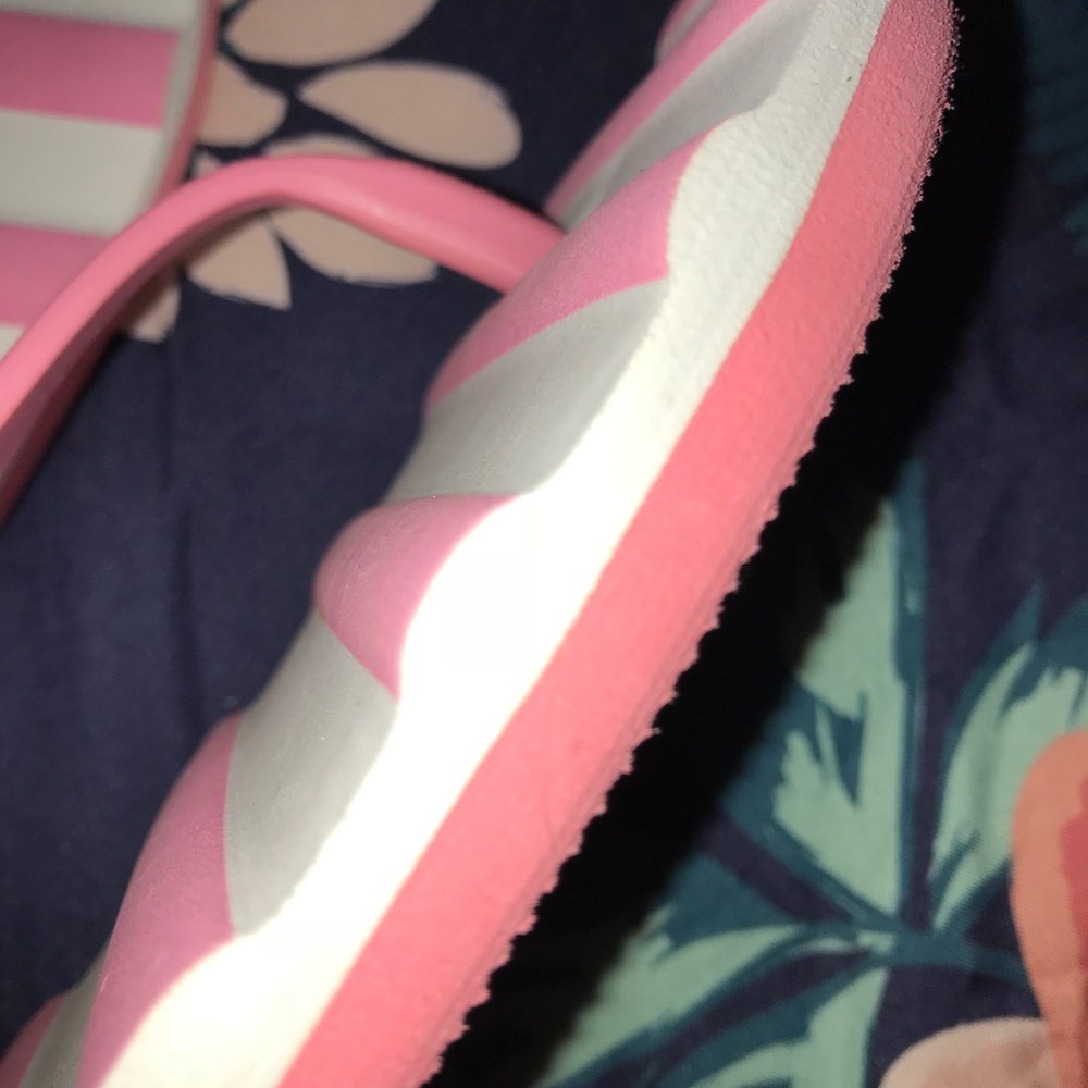 Flip flops - Picture 2 of 5